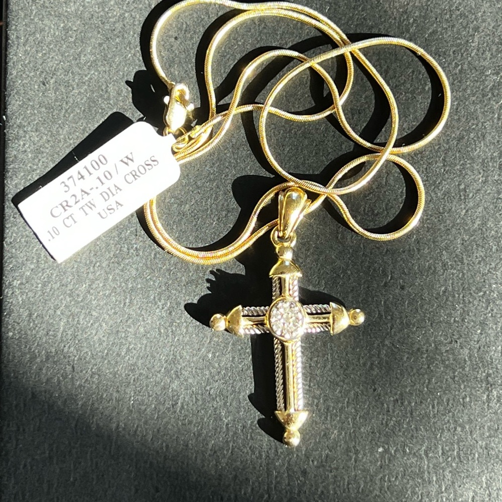 14k gold Diamond Cross snake chain necklace -New with tags! - Picture 13 of 15